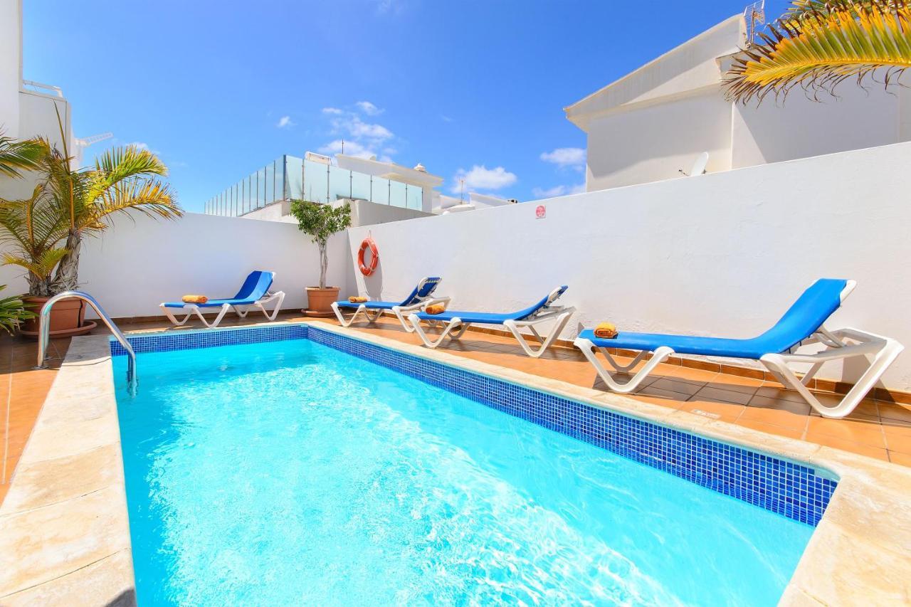 Luis II Villa Puerto del Carmen  Exterior photo